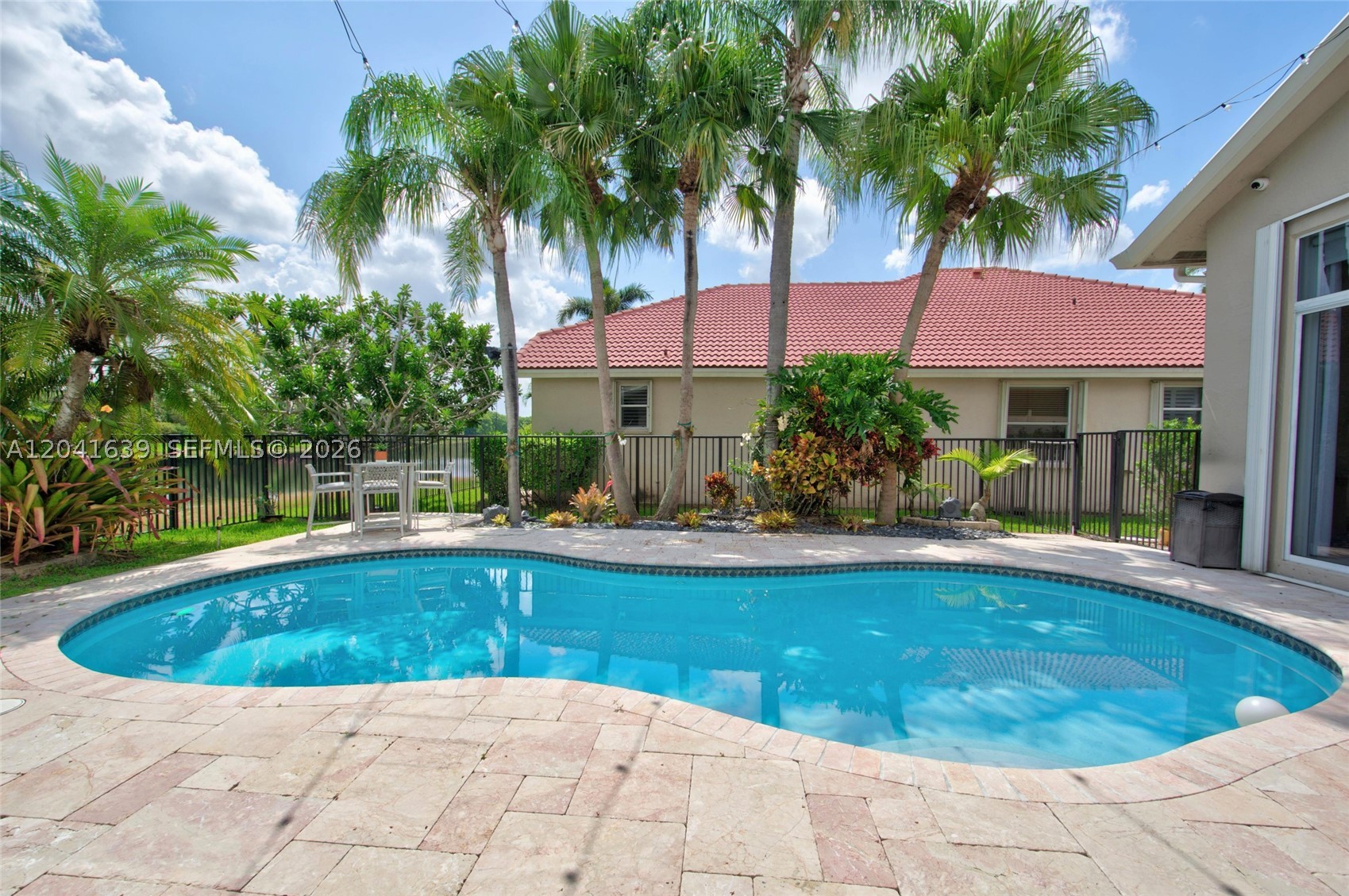 1136 Ginger Cir