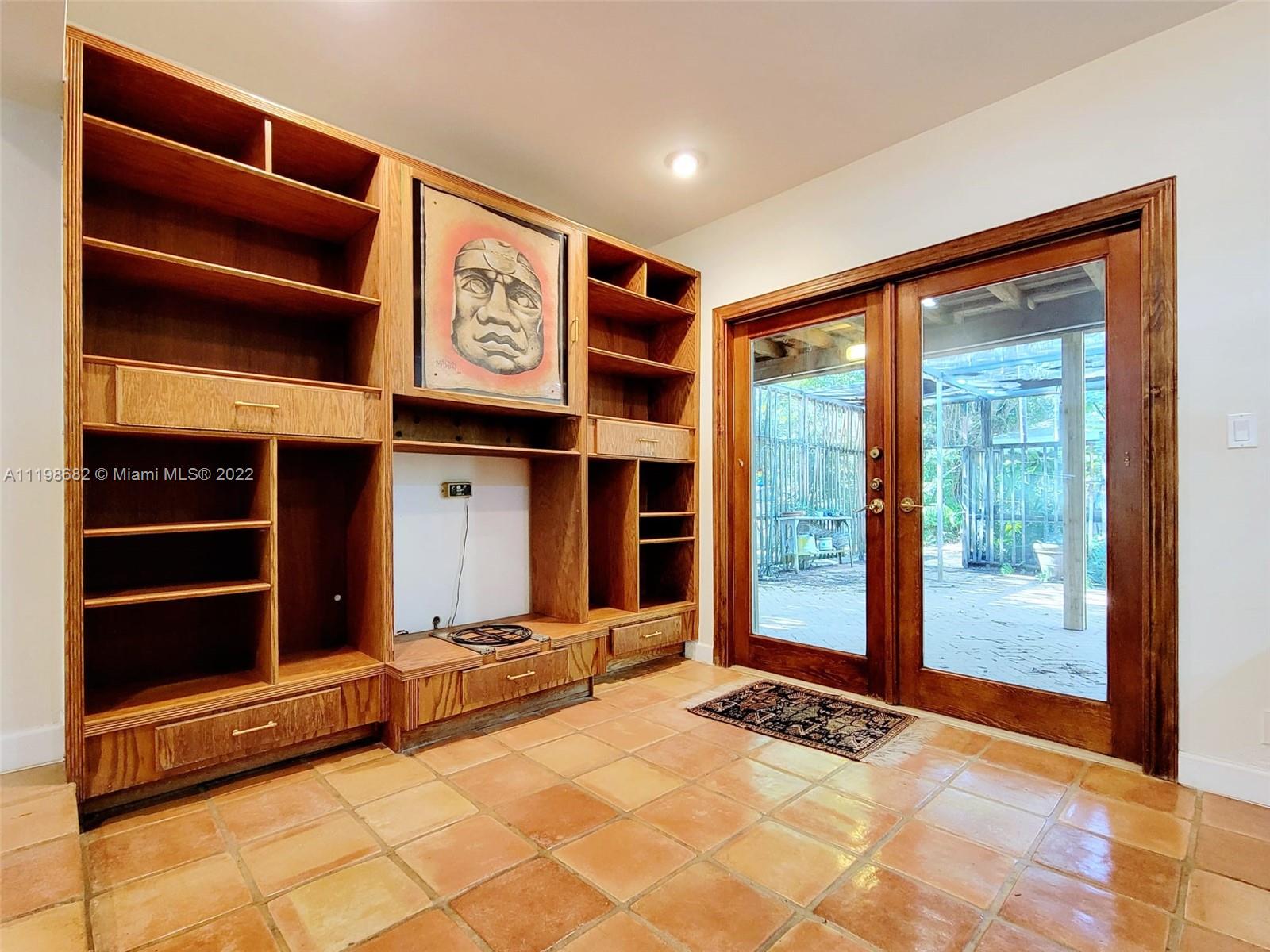 MERION PARK MANOR 3RD ADD - Residential Lease