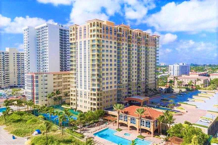 OCEAN FRONT BUILDING! BEAUTIFUL 2 BD, 2 BATHS UNIT WITH OCEAN AND CITY VIEW. FULLY REMODELED!!! NEW FURNITURE, EUROPEAN KITCHEN WITH GRANITE COUNTERTOP, WALK-IN CLOSETS, MARBLE FLOOR THROUGHOUT, WASHER and DRYER IN THE UNIT . BUILDING HAS 5 STARTS AMENITIES, POOL, BEACH SERVICE, JACUZZI AND TOP OF THE LINE GYM OVERLOOKING THE OCEAN, TENNIS COURT, SPA, BILLIARDS, CLUB HOUSE, GARAGE PARKING, 24 HR VALET SERVICE, SECURITY AND CONCIERGE. GREAT LOCATION! CLOSE TO THE SHOPPING PLAZAS , RESTAURANTS, PHARMACY, WALMART, PUBLIX AND MORE! READY TO MOVE IN.
Annual lease or 6 months lease minimum.