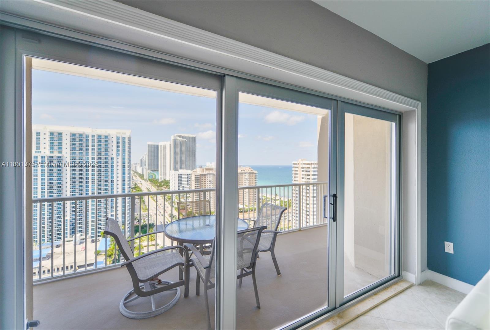 HEMISPHERES CONDO - Residential Lease