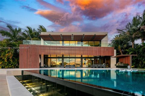 A home in Sea Ranch Lakes