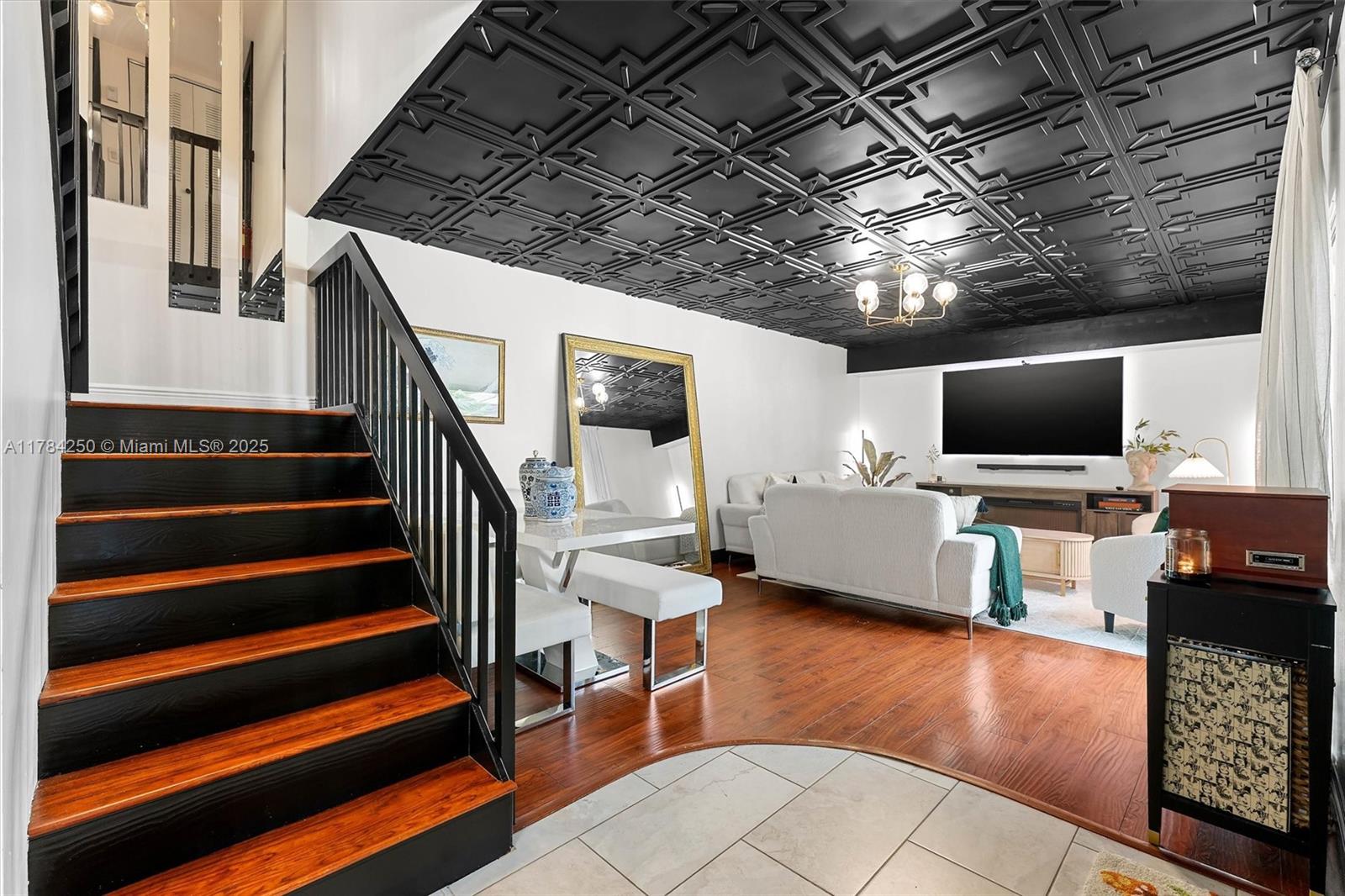 HERITAGE VILLAGE OF P B L - Residential