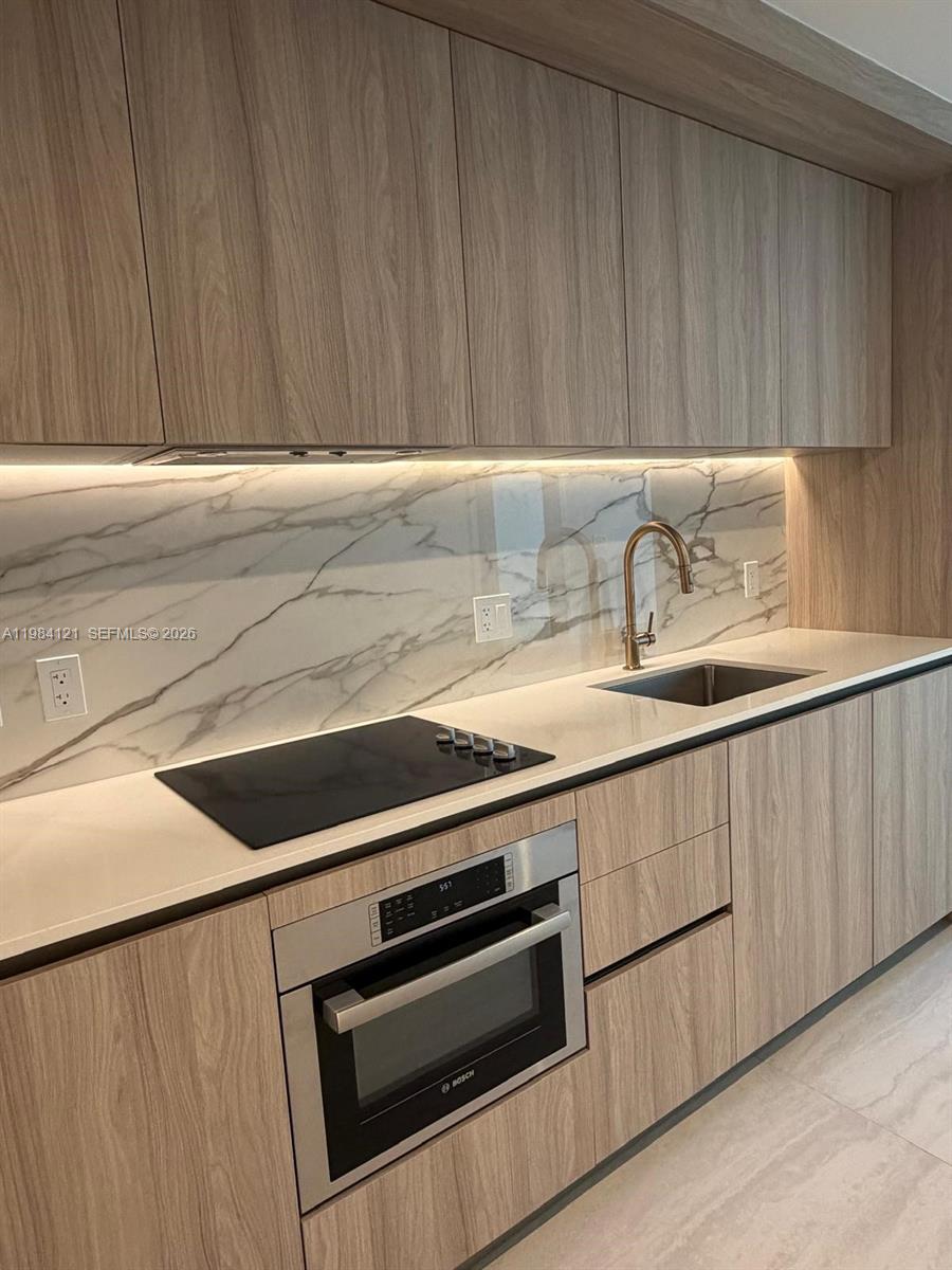 Viceroy Residence - Residential Lease