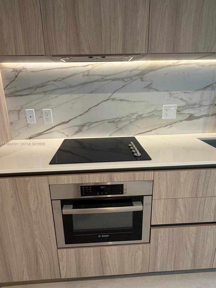 Viceroy Residence - Residential Lease