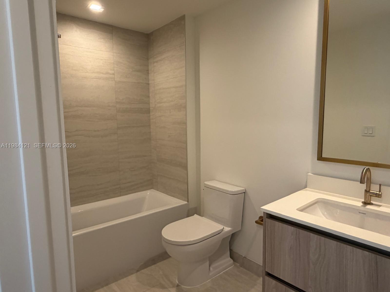 Viceroy Residence - Residential Lease