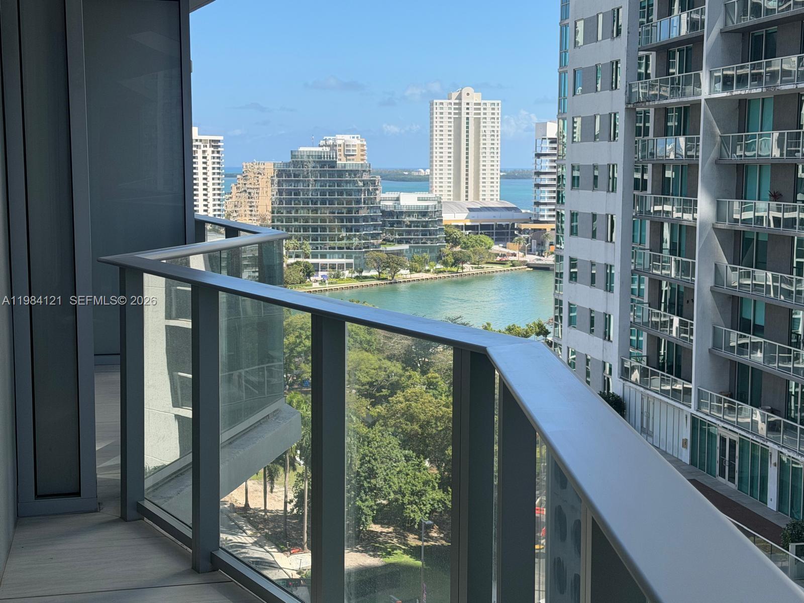 Viceroy Residence - Residential Lease