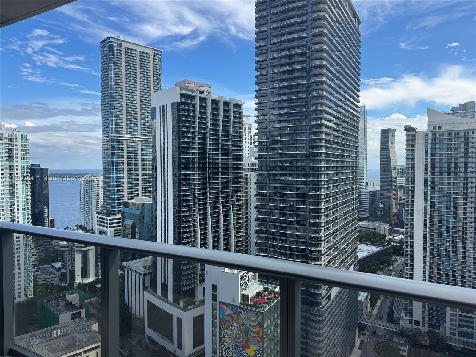 BRICKELL HEIGHTS EAST CON - Residential Lease