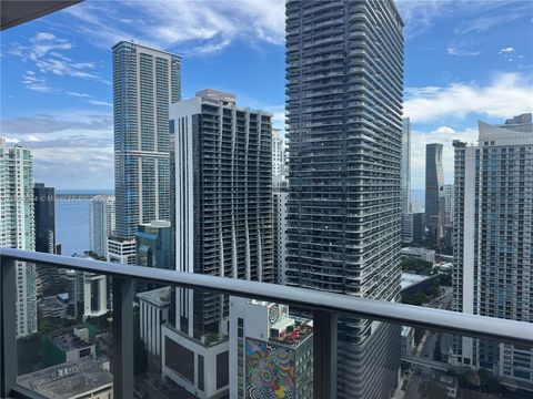 45 SW 9th St 3404 Miami FL 33130