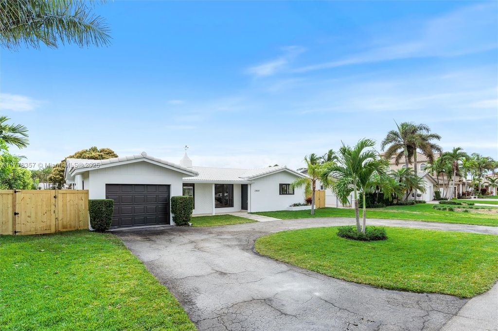 Photo of 2800 NE 56th Ct, Fort Lauderdale, FL 33308 (MLS # A11778357)