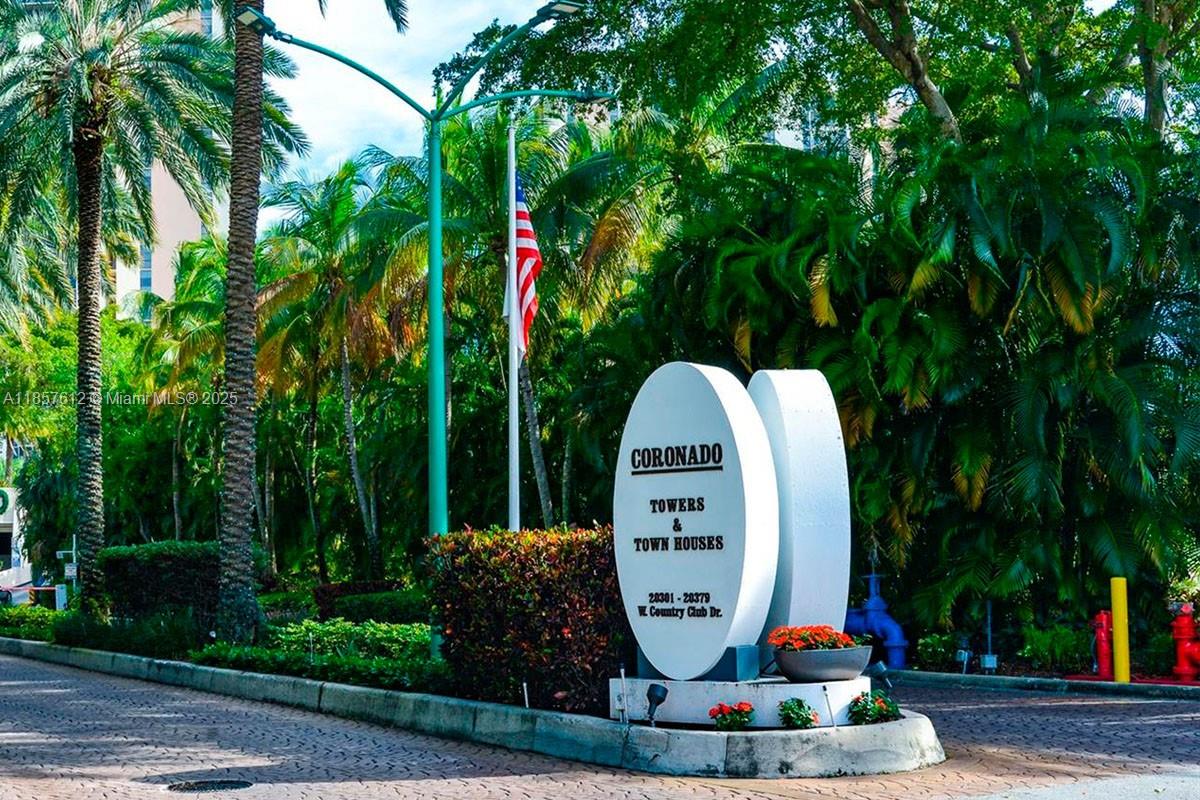 Stunning corner unit on the 18th floor of Coronado Condominium in Aventura. 2 bedrooms/ 2 bathrooms with breathtaking views to the golf course and the ocean. This remodeled apartment features a modern kitchen with quartz countertop and stainless steel appliances, new flooring, new cabinetry, new electrical blinds, impact glass windows. The decor is minimalistic, neutral and elegant. A must see!!!