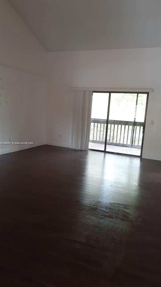 410 E Lakeview Dr E E