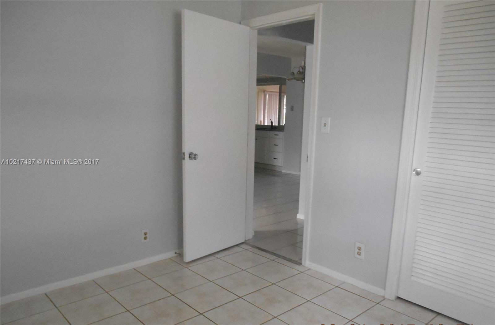 MAINLANDS OF TAMARAC LAKE - Residential