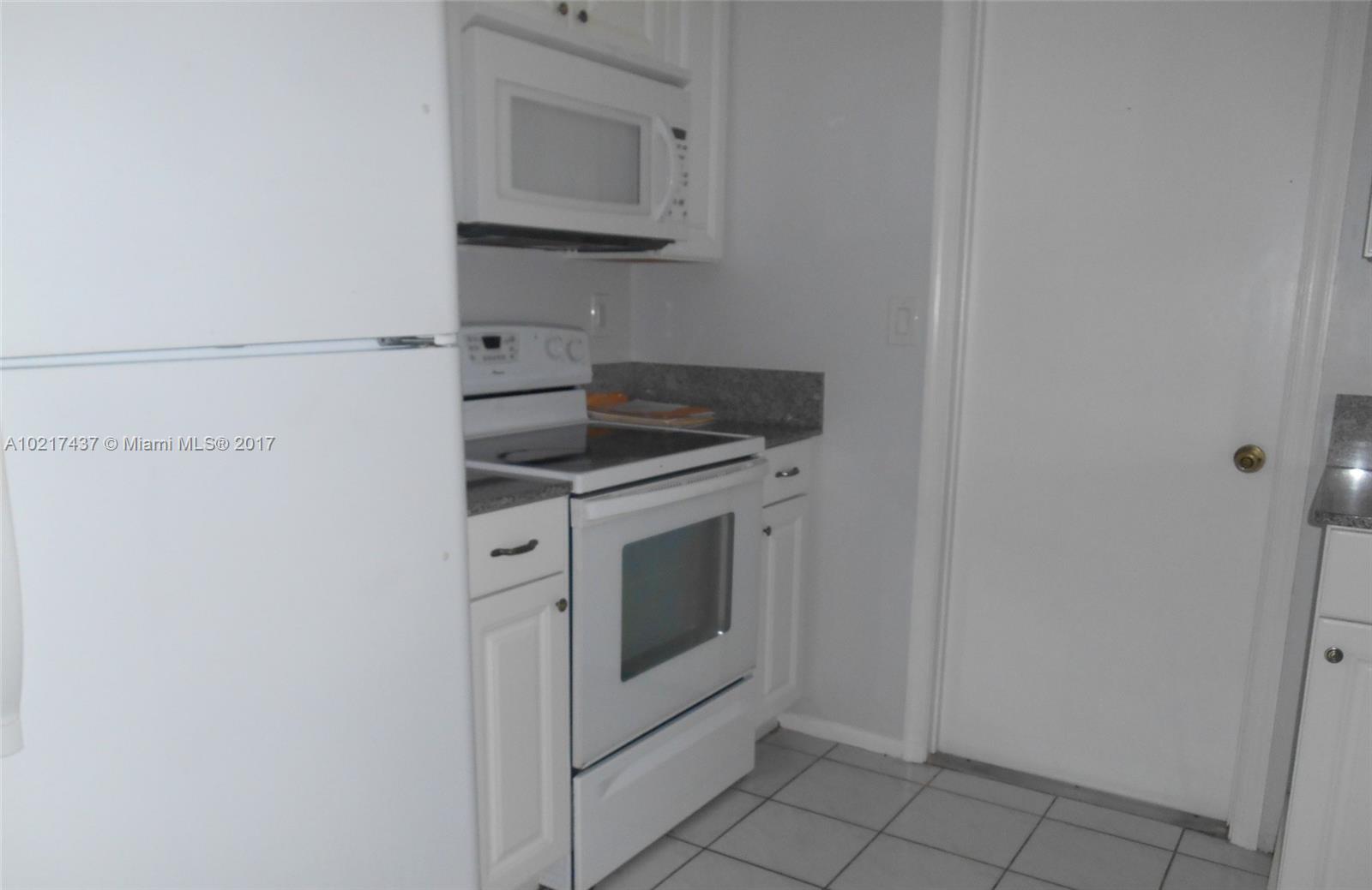 MAINLANDS OF TAMARAC LAKE - Residential