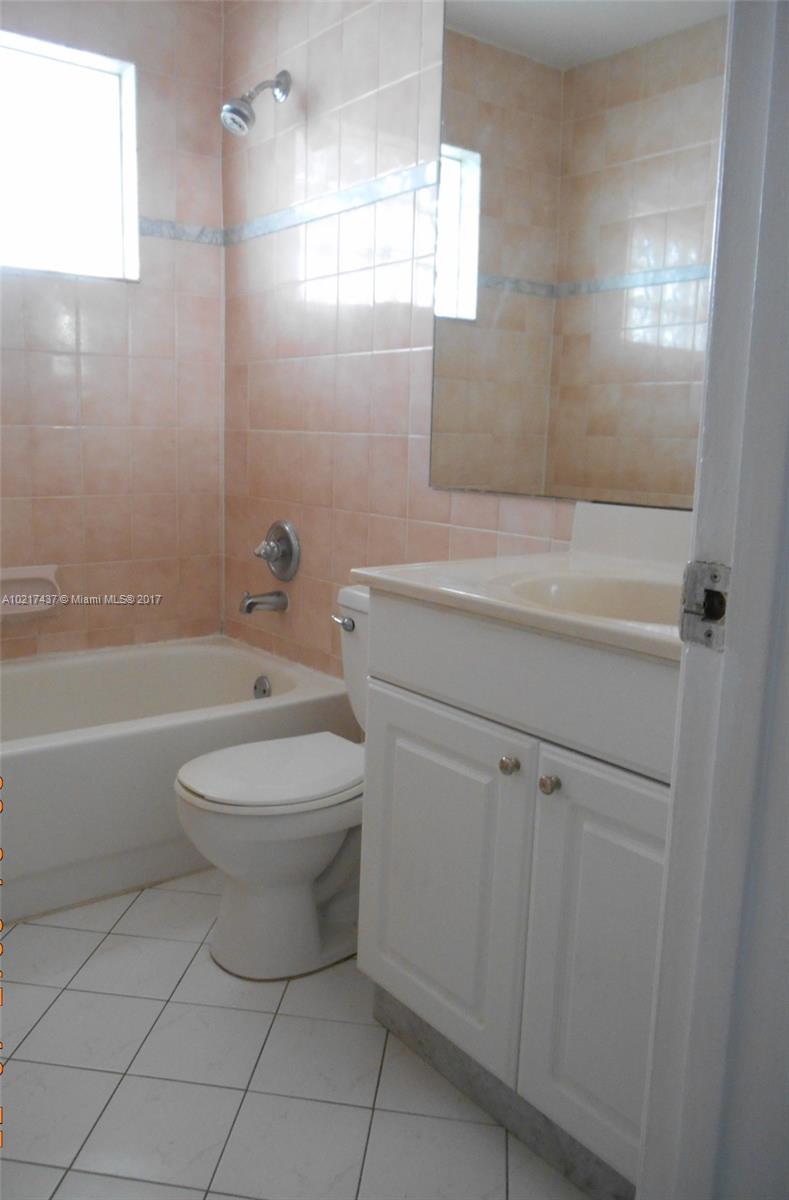 MAINLANDS OF TAMARAC LAKE - Residential