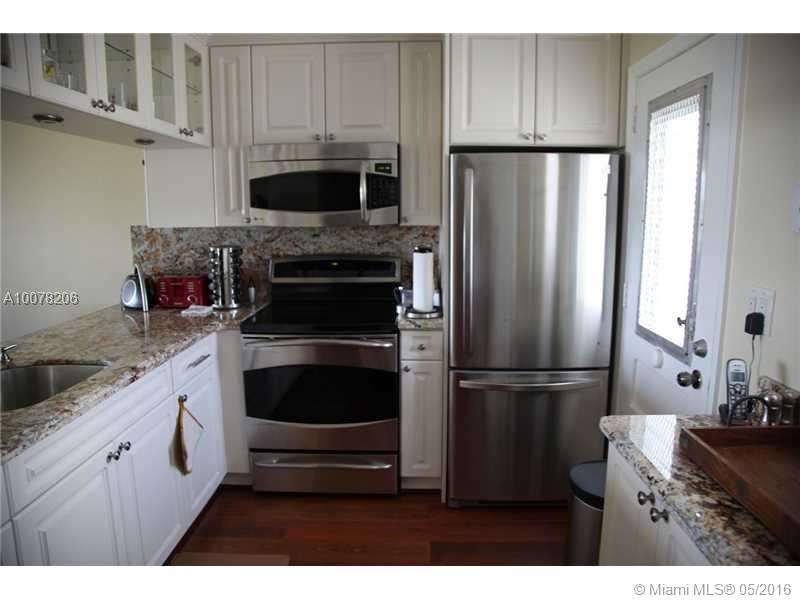 Point East Condo Sec 04 - Residential Lease