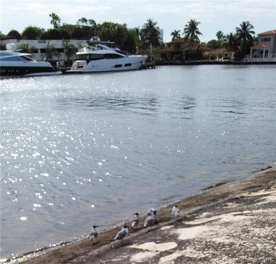 Point East Condo Sec 04 - Residential Lease