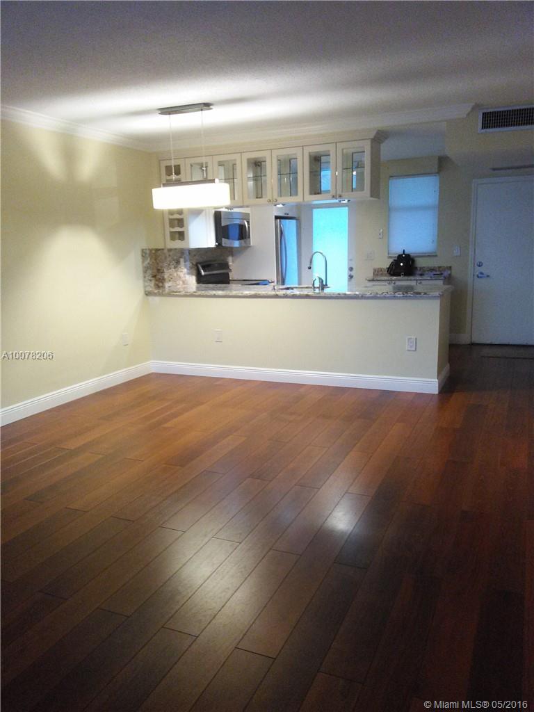 Point East Condo Sec 04 - Residential Lease