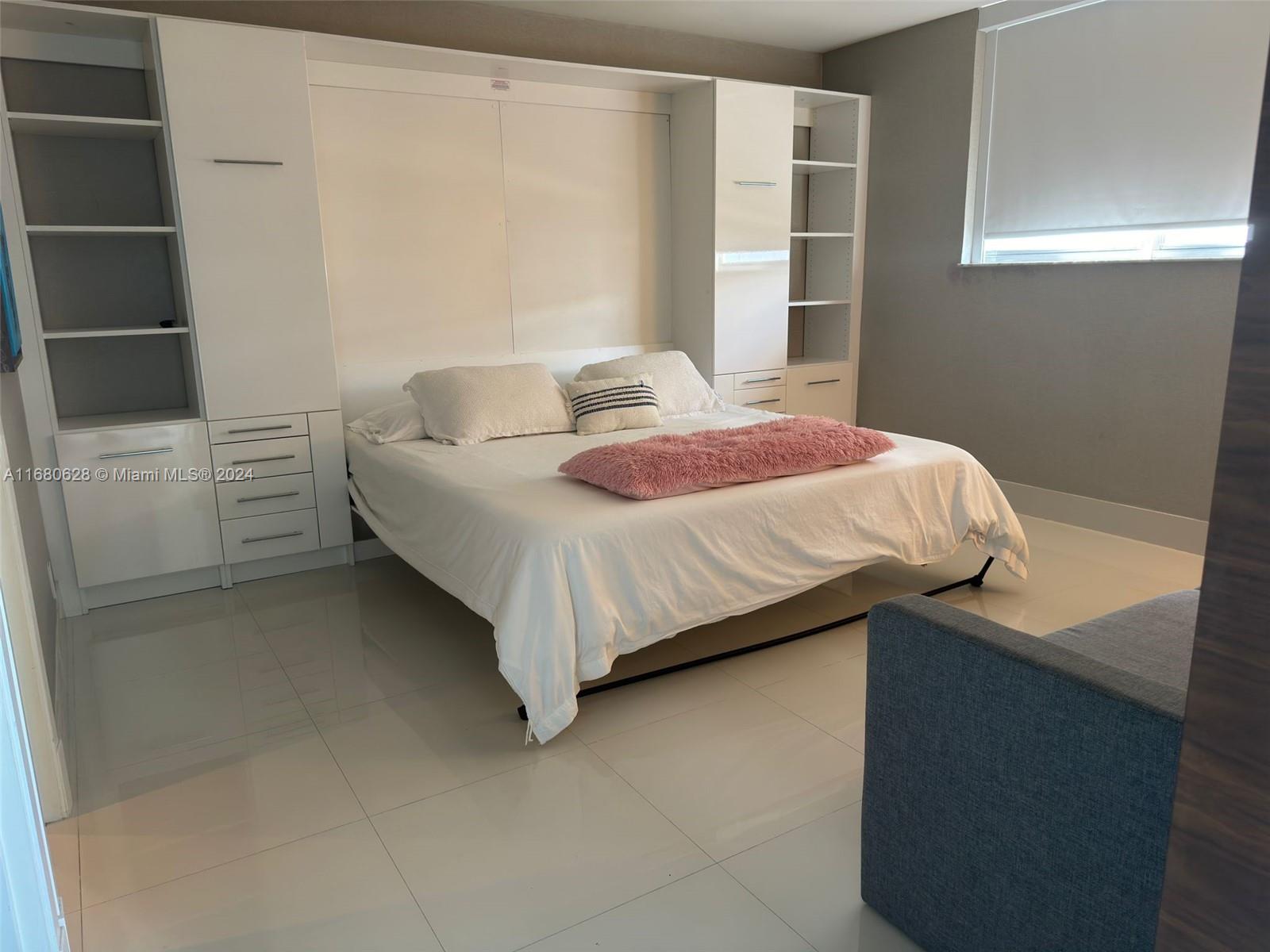 SIAN OCEAN RESIDENCES CON - Residential