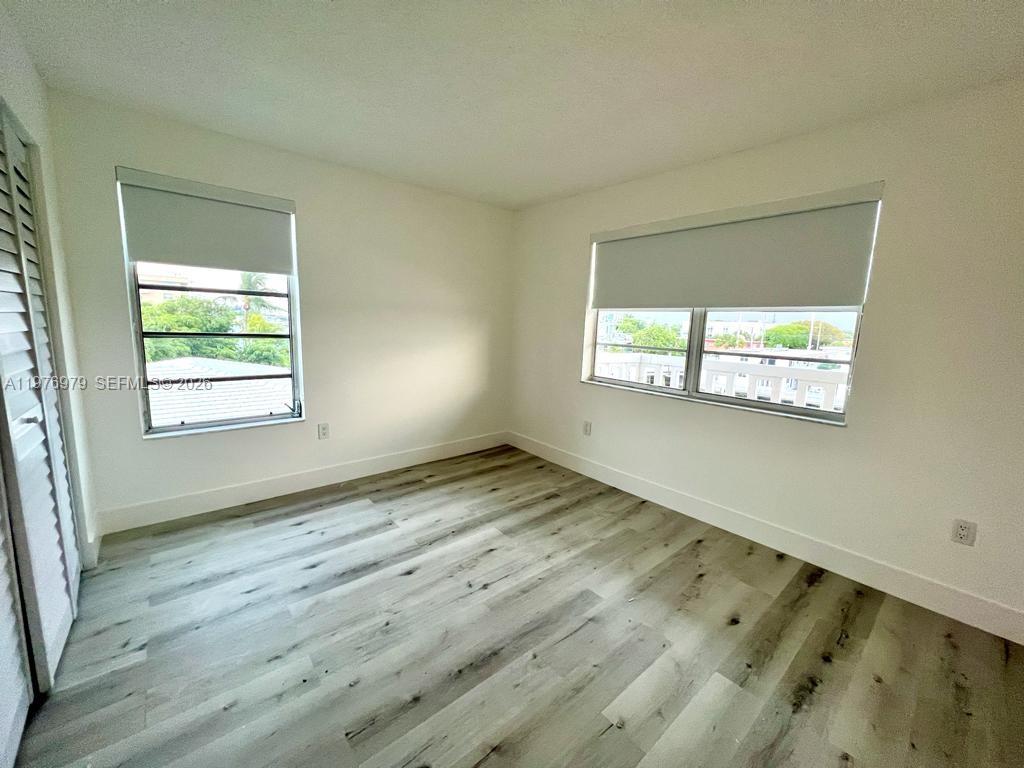 COLONNADE BAY CONDO - Residential