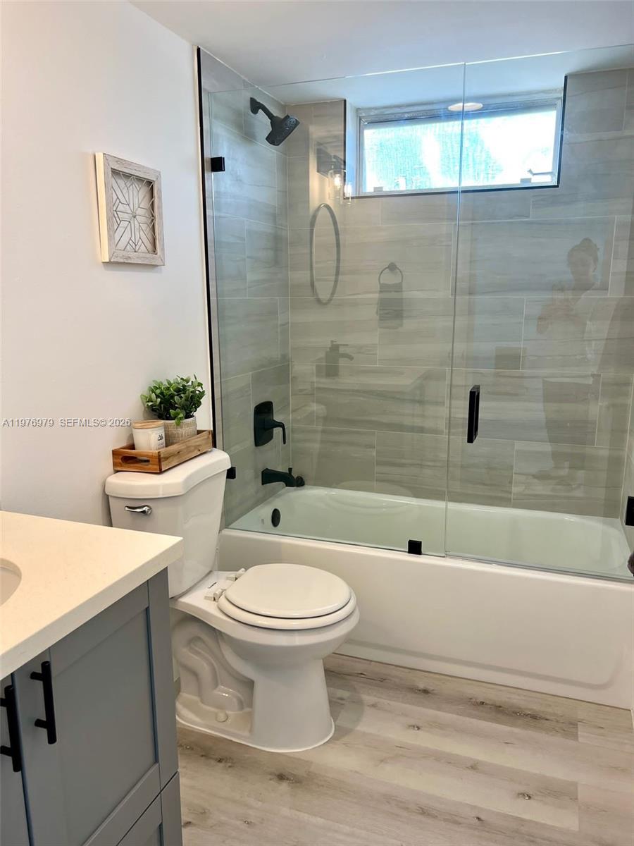 COLONNADE BAY CONDO - Residential