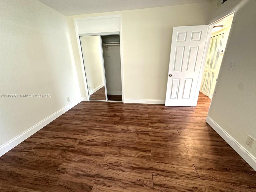 Photo of 5420 NE 22nd Ter #12, Fort Lauderdale, FL 33308 (MLS # A11855274)