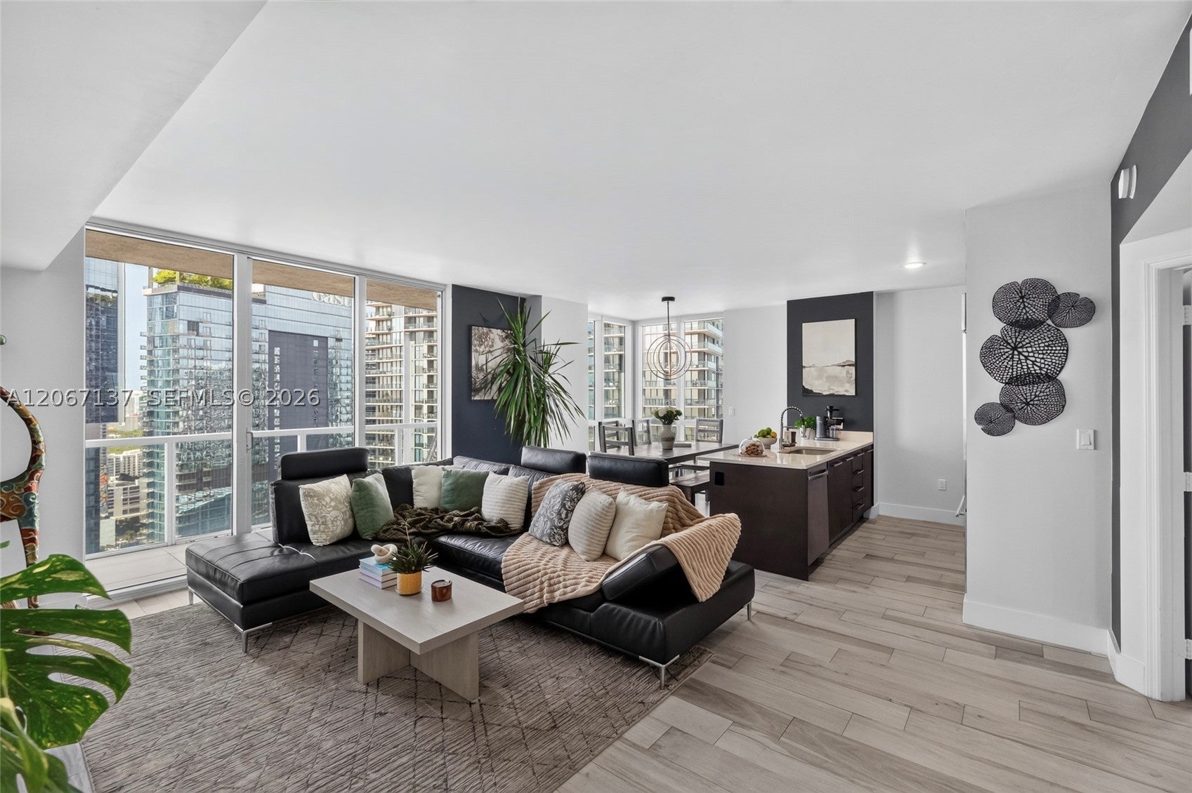 55 SE 6th St 3802