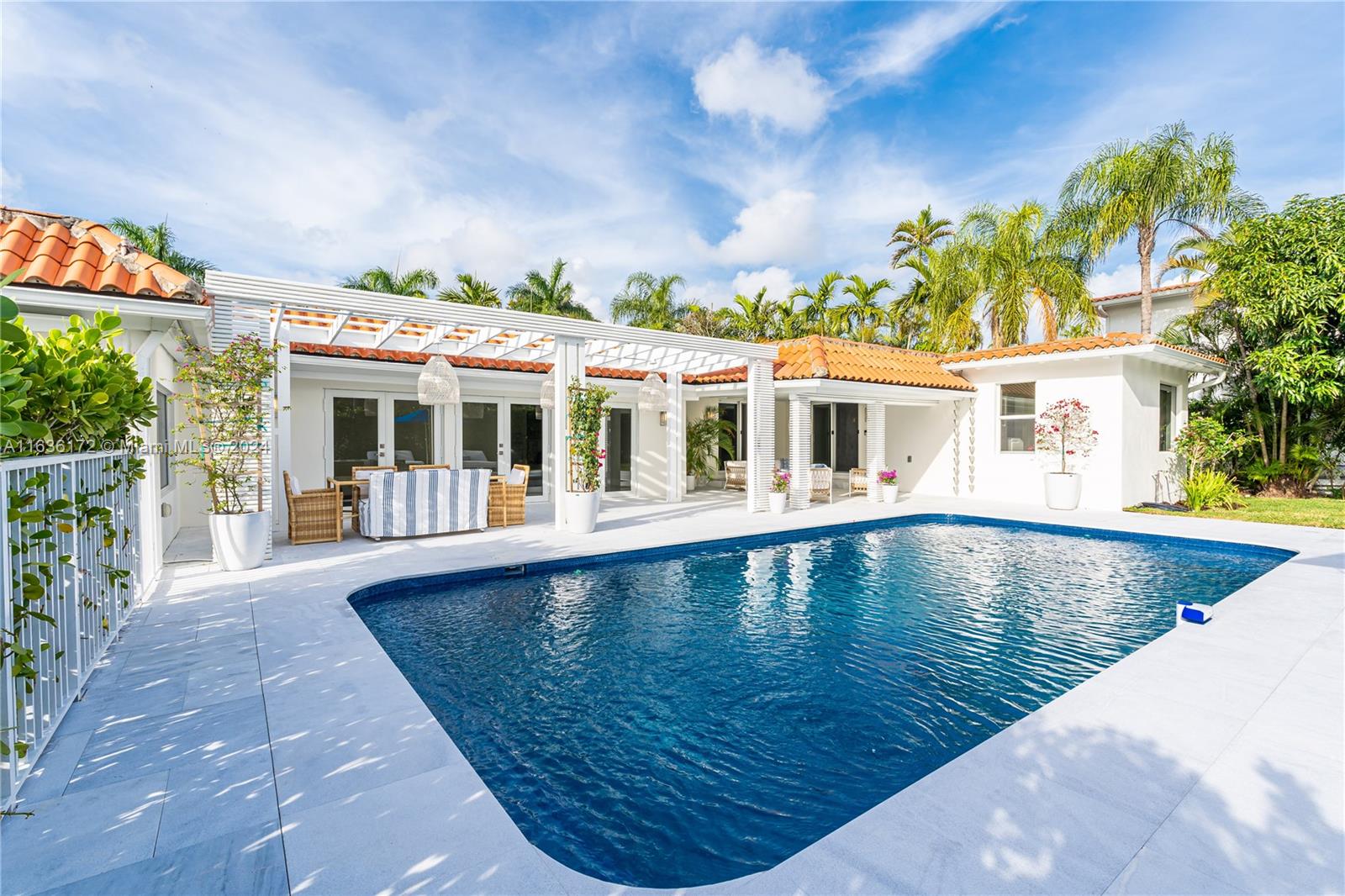 MIAMI SHORES SEC 2 - Residential