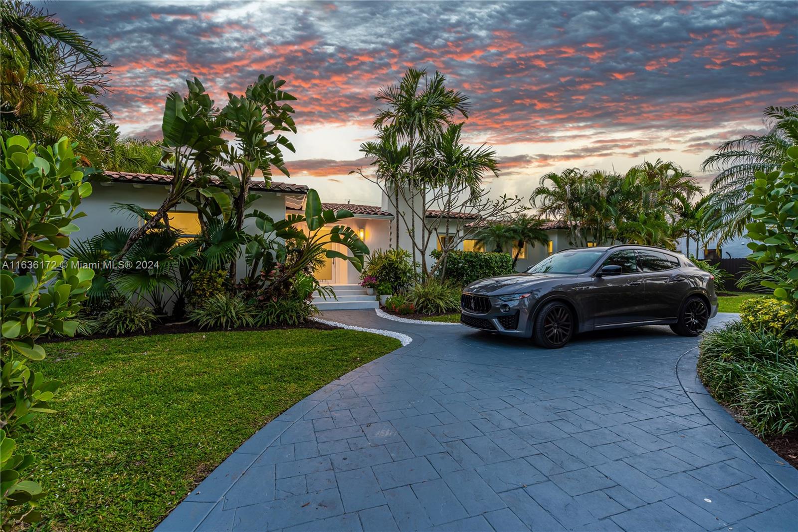 MIAMI SHORES SEC 2 - Residential