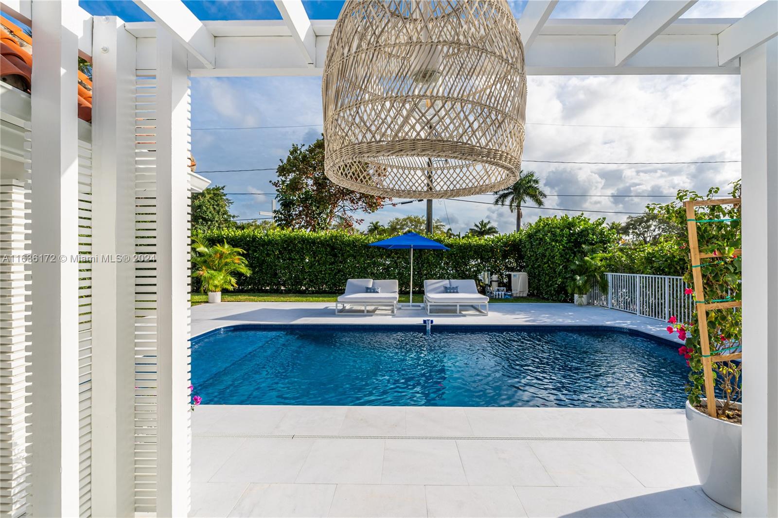 MIAMI SHORES SEC 2 - Residential