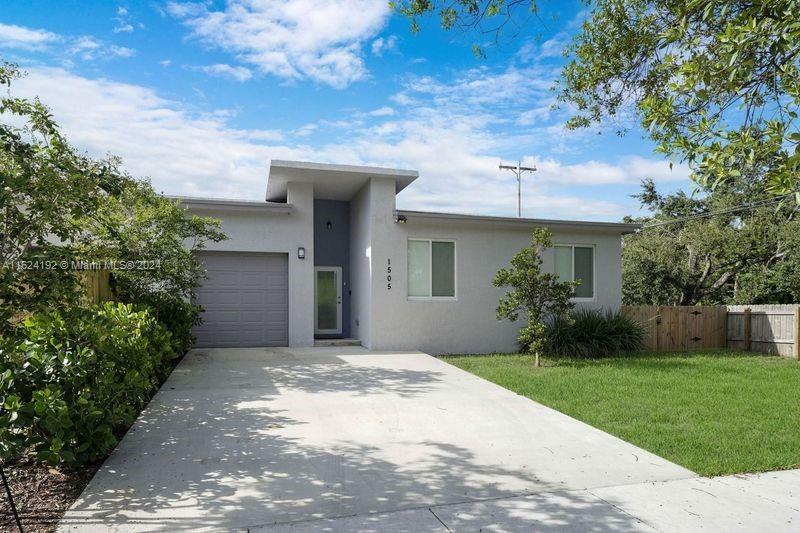 NEW CONSTRUCTION !!! Nothing like a new house , this beautiful villa is excellent for a family or for an investor.
3 bedrooms 2 bathrooms corner house with impact windows and doors. The appliances are stainless steel, kitchen and bathrooms quartz countertops. The master bedroom has a bathroom designed with great elegance, has walking closet. The kitchen is open concept. Location excellent to the Airport 7 minutes , very close to Marina, Las Olas Beach, Snyder Park, Banks, Shopping centers, downtown Schools, Restaurants, Downtown, quick access to I-95 and I- 595. The villa has a fenced patio to enjoy a BBQ with the family or friends.
As per sellers this property is been renting on Airbnb. NO ASSOCIATION / SELLERS MOTIVATED TO SELL.
THE FURNITURE IS INCLUDED IN THE SALE.