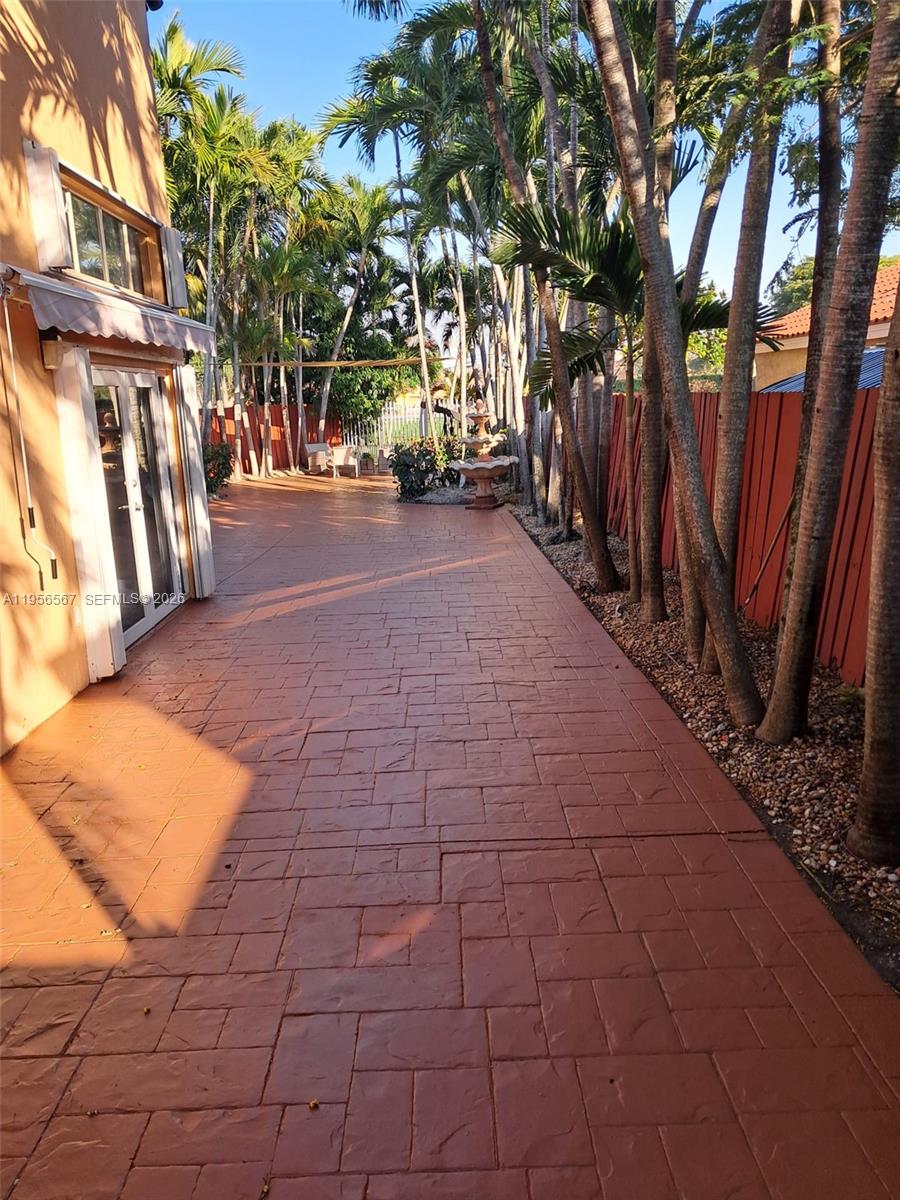 GALLOWAY LAKES SEC 2 - Residential Lease