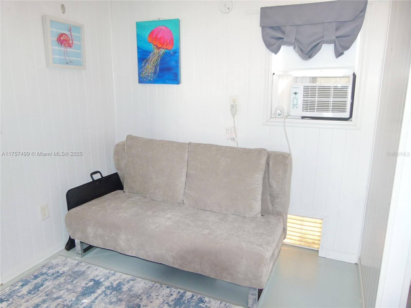 Silver Palms RV Resort - Land