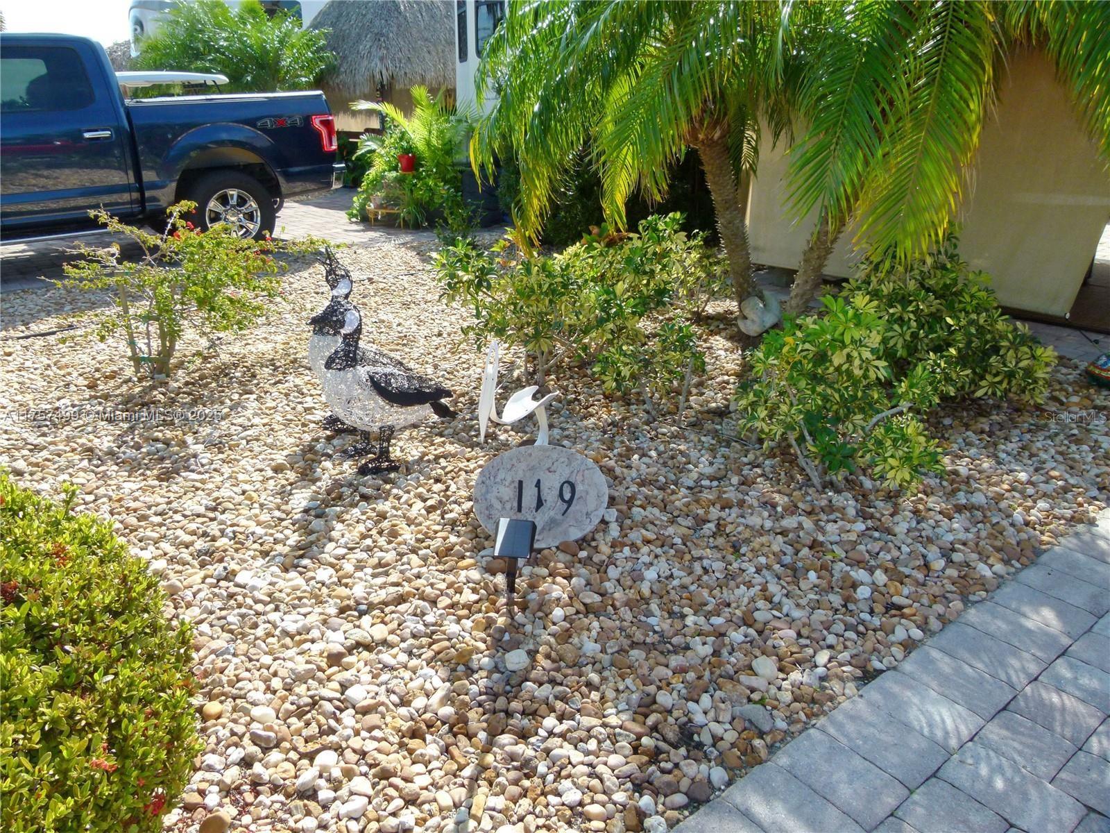Silver Palms RV Resort - Land