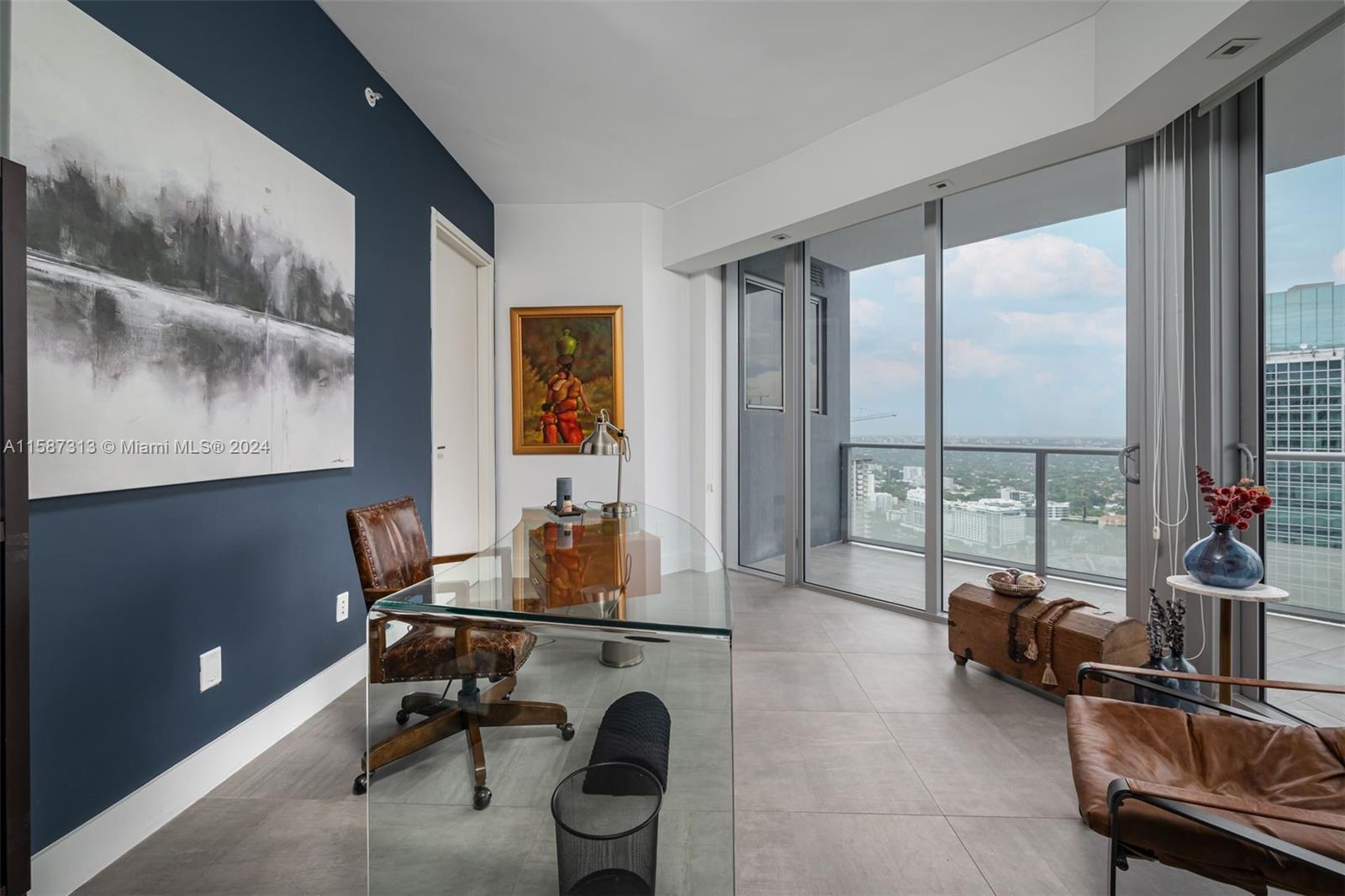 BRICKELL HOUSE CONDO - Residential