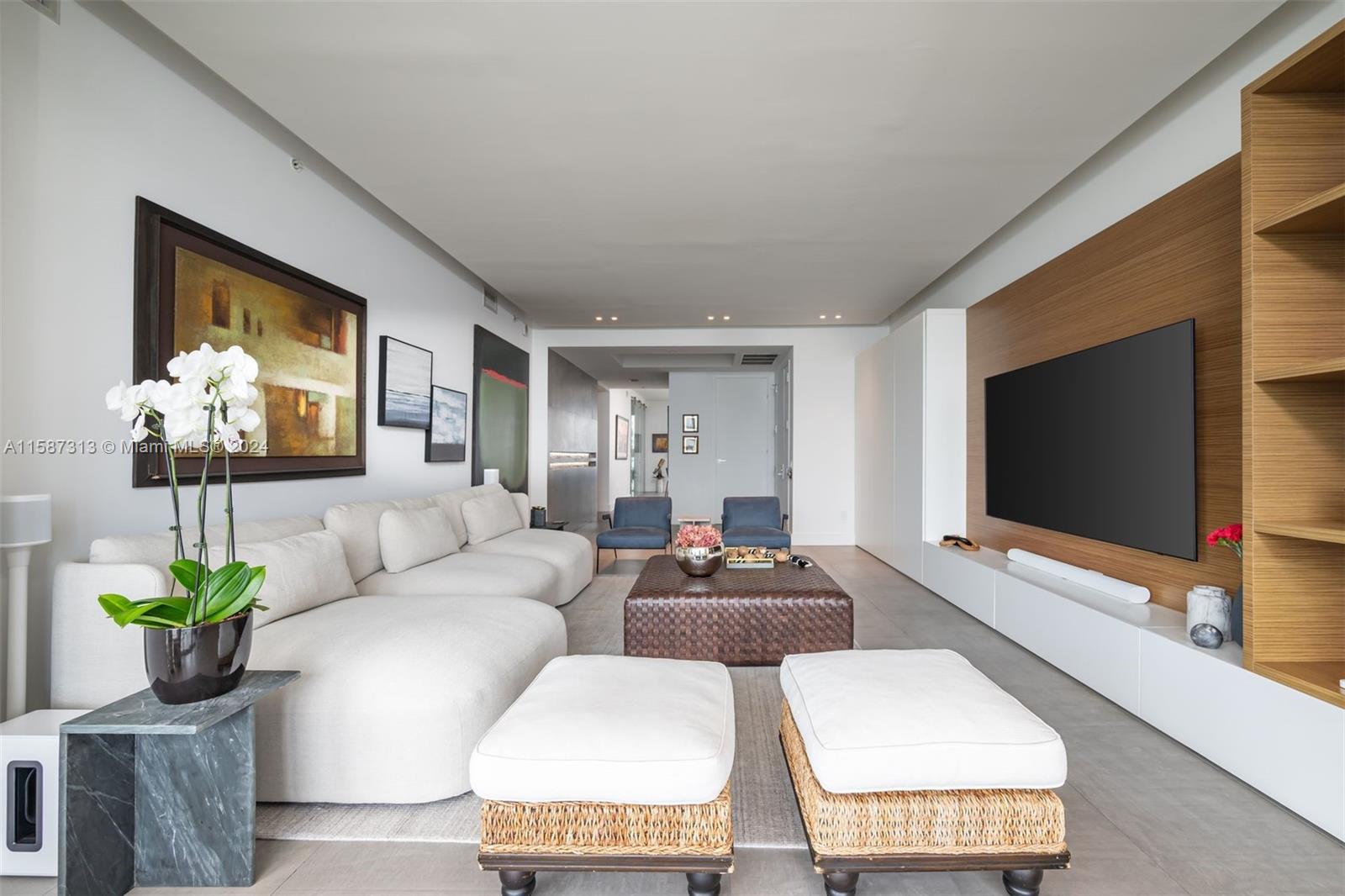 BRICKELL HOUSE CONDO - Residential