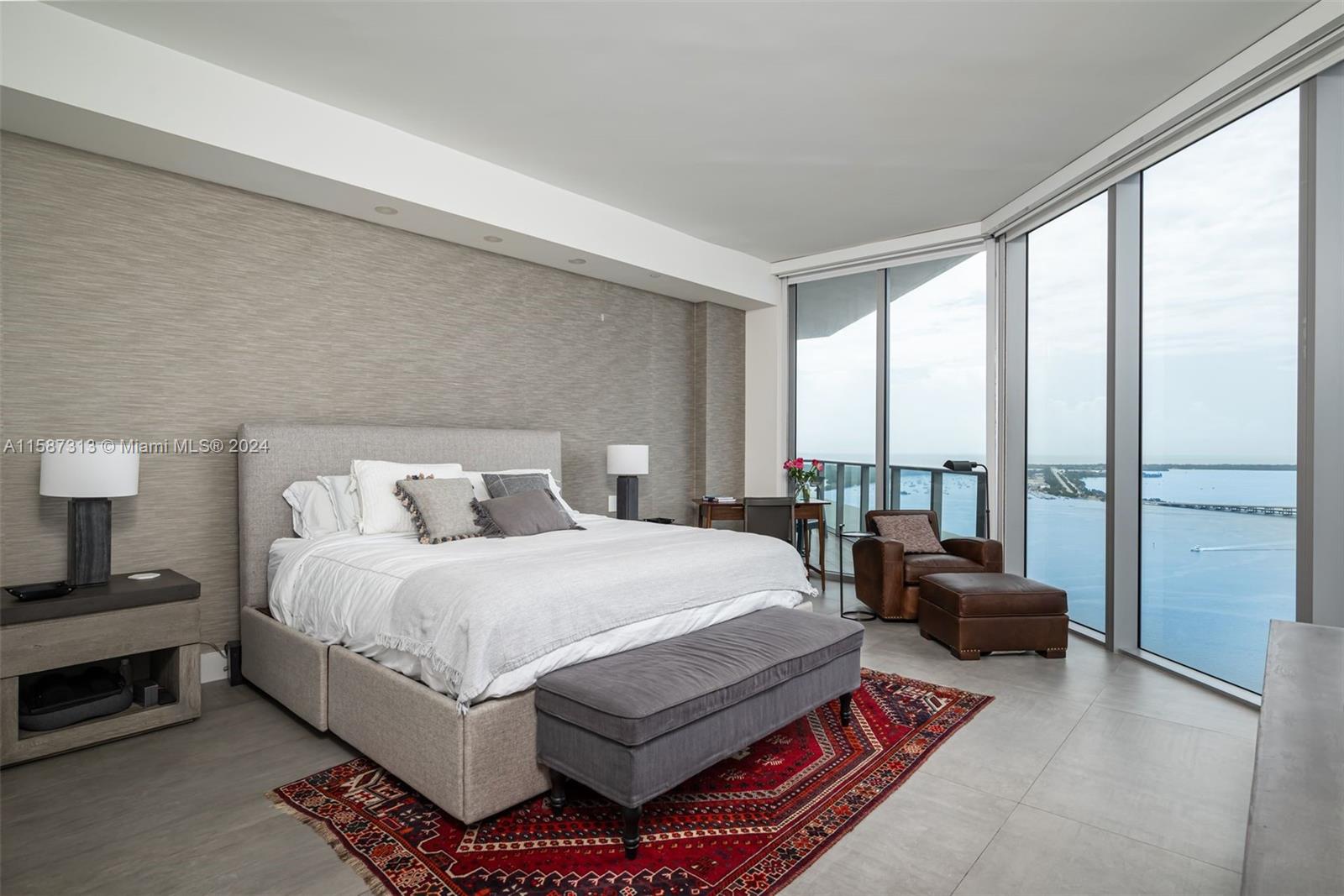 BRICKELL HOUSE CONDO - Residential