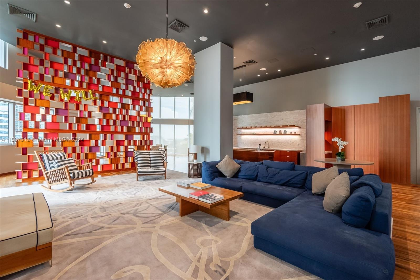 BRICKELL HOUSE CONDO - Residential