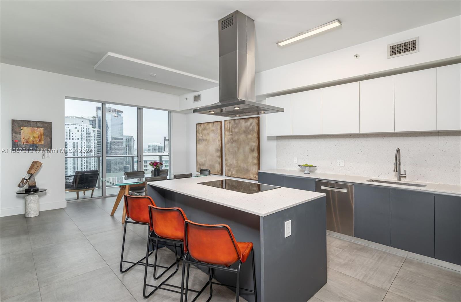 BRICKELL HOUSE CONDO - Residential