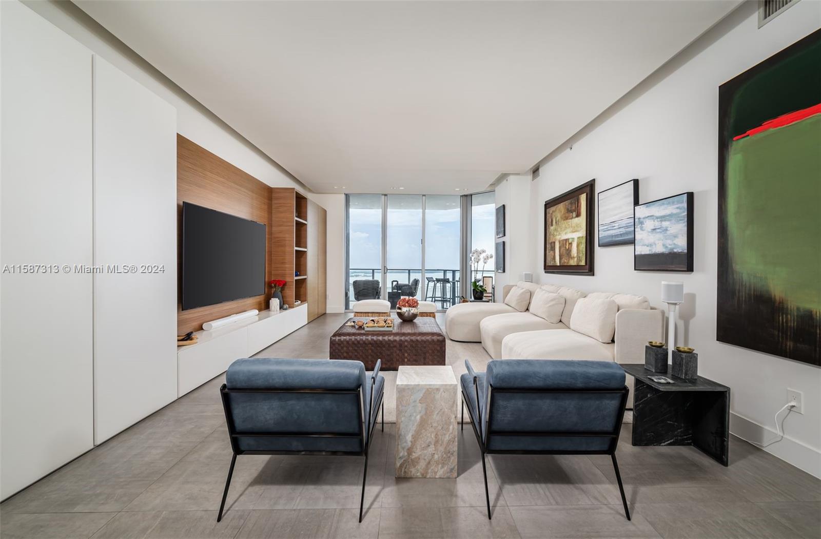 BRICKELL HOUSE CONDO - Residential