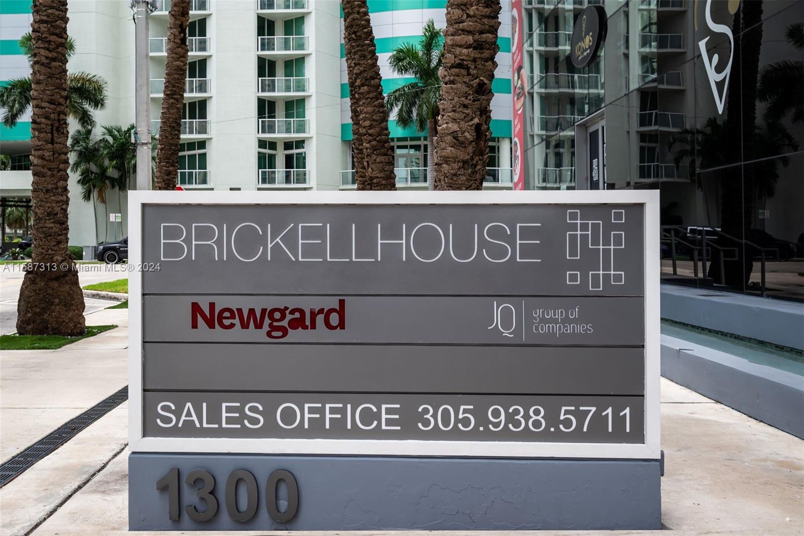 BRICKELL HOUSE CONDO - Residential