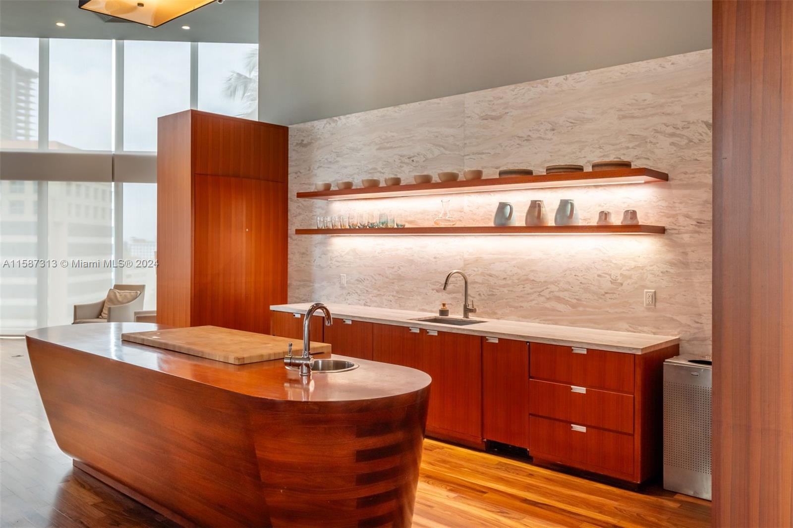 BRICKELL HOUSE CONDO - Residential