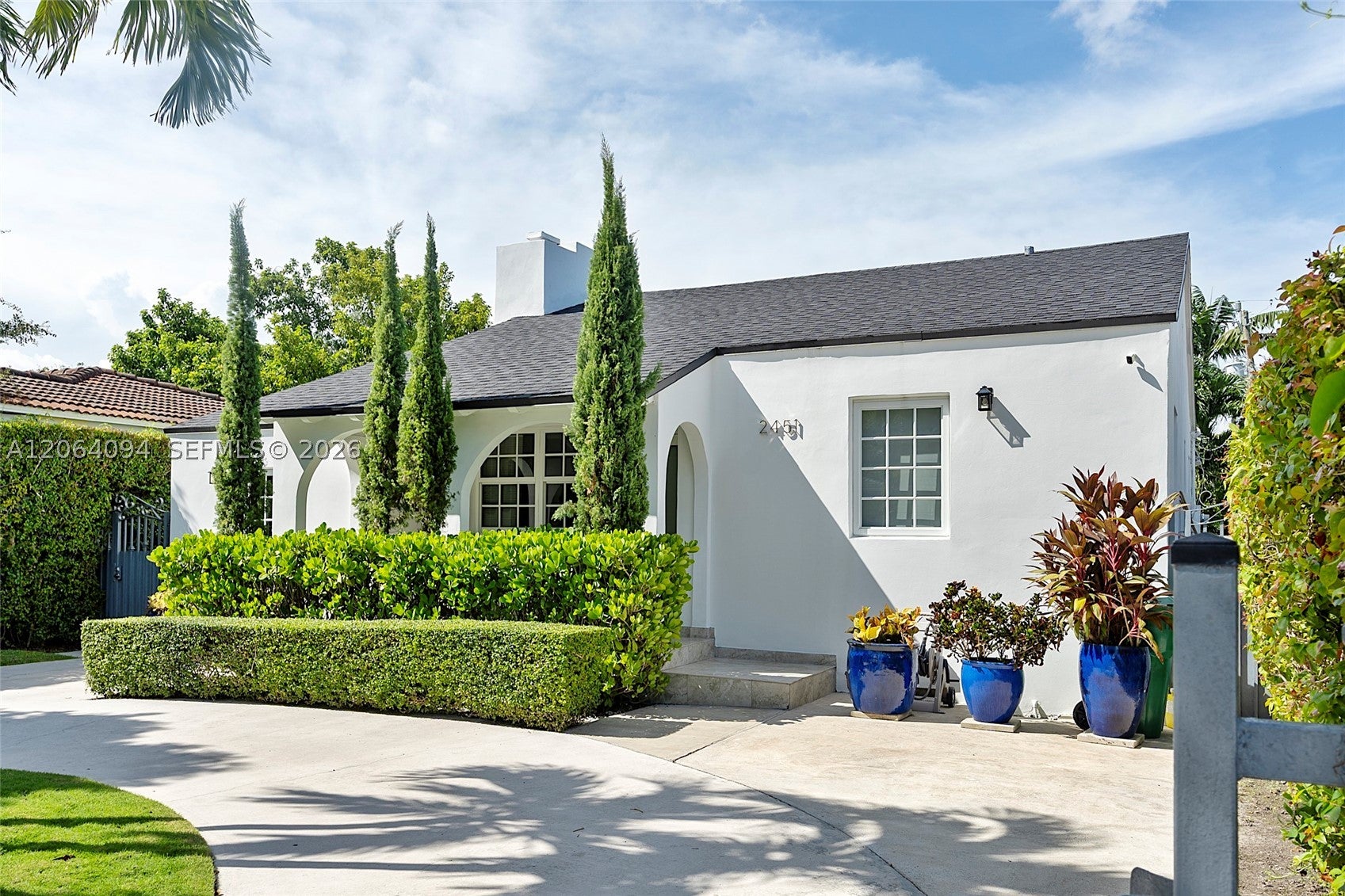 2451 SW 25th St