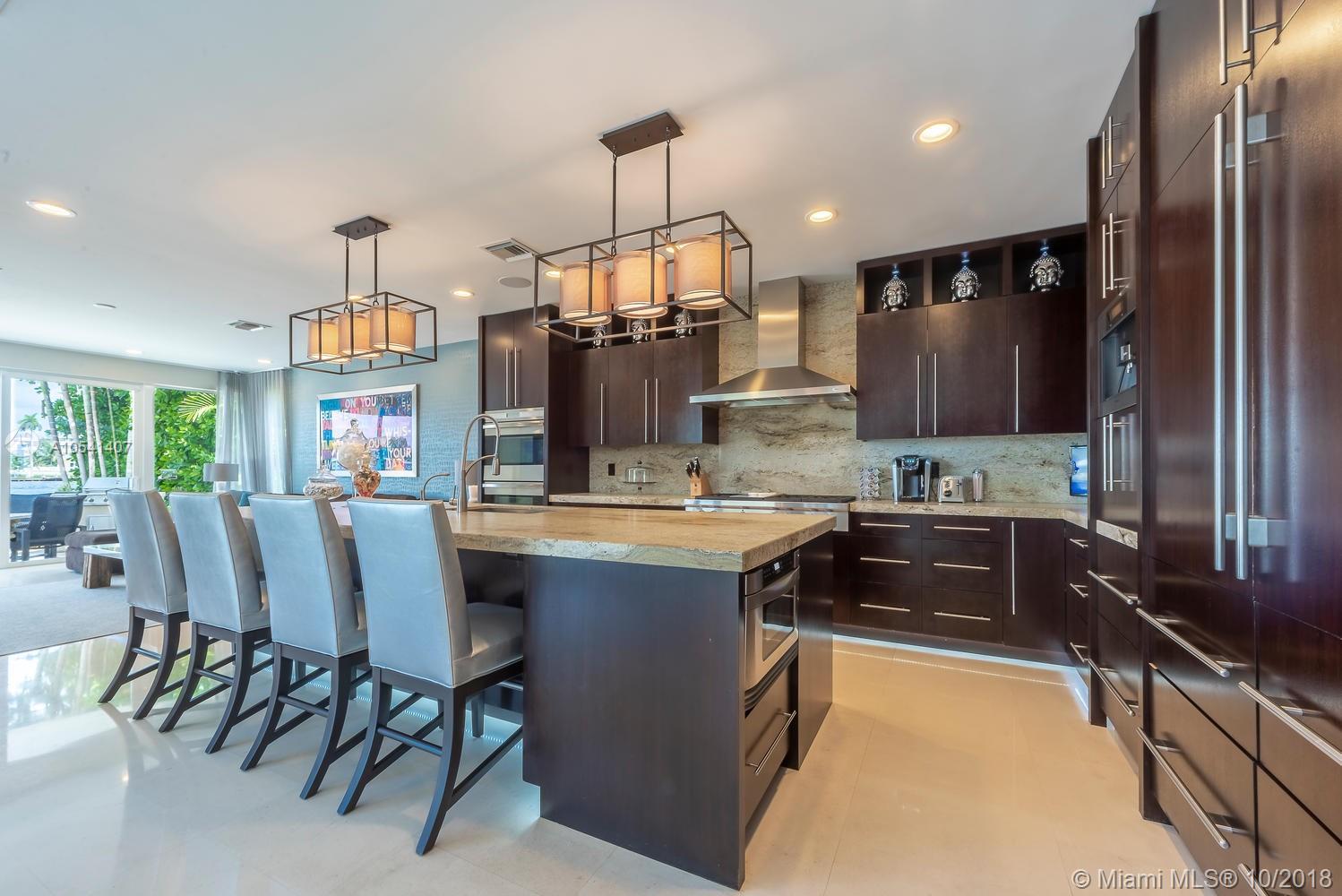 SEA ISLAND - Residential