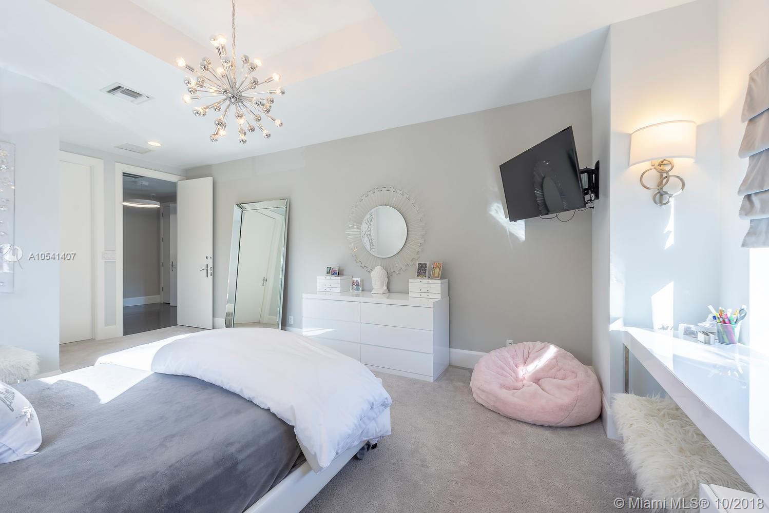 SEA ISLAND - Residential