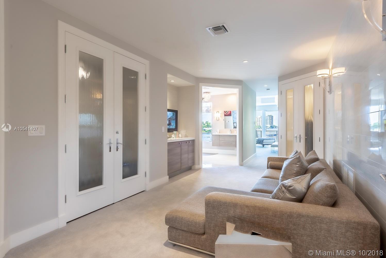 SEA ISLAND - Residential