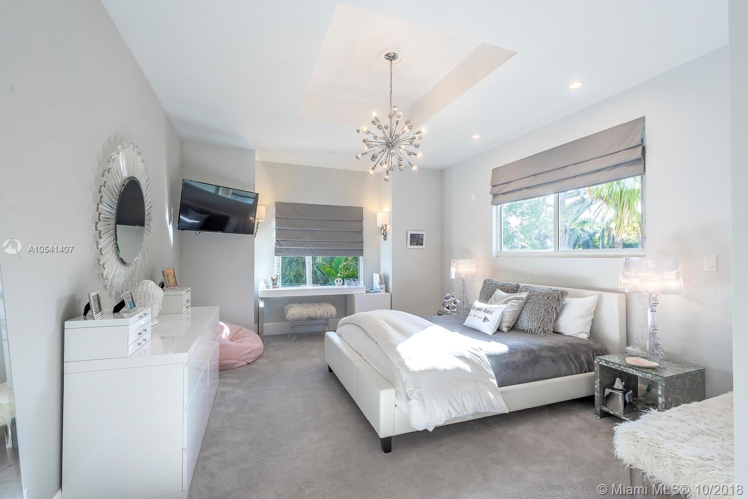 SEA ISLAND - Residential