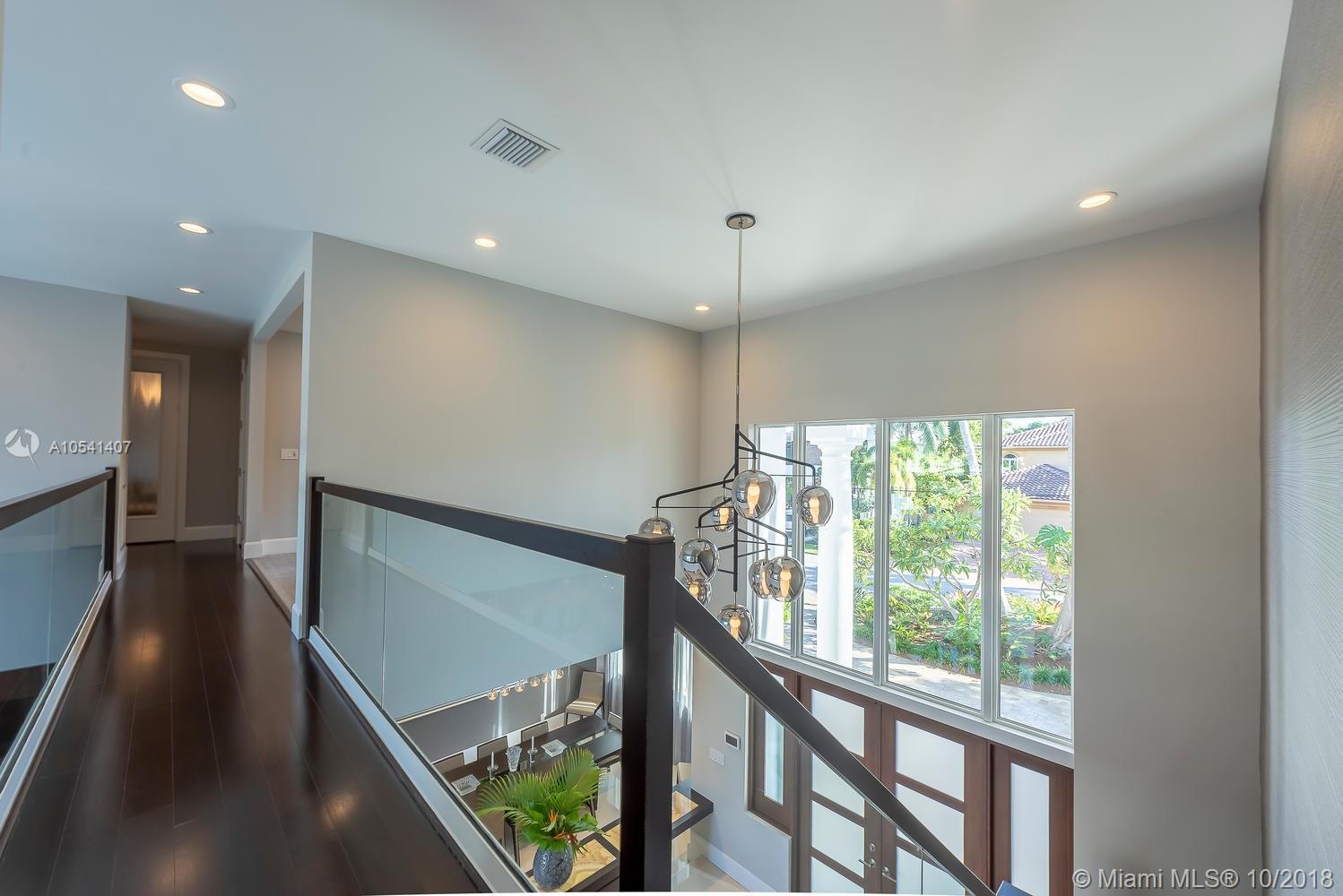 SEA ISLAND - Residential