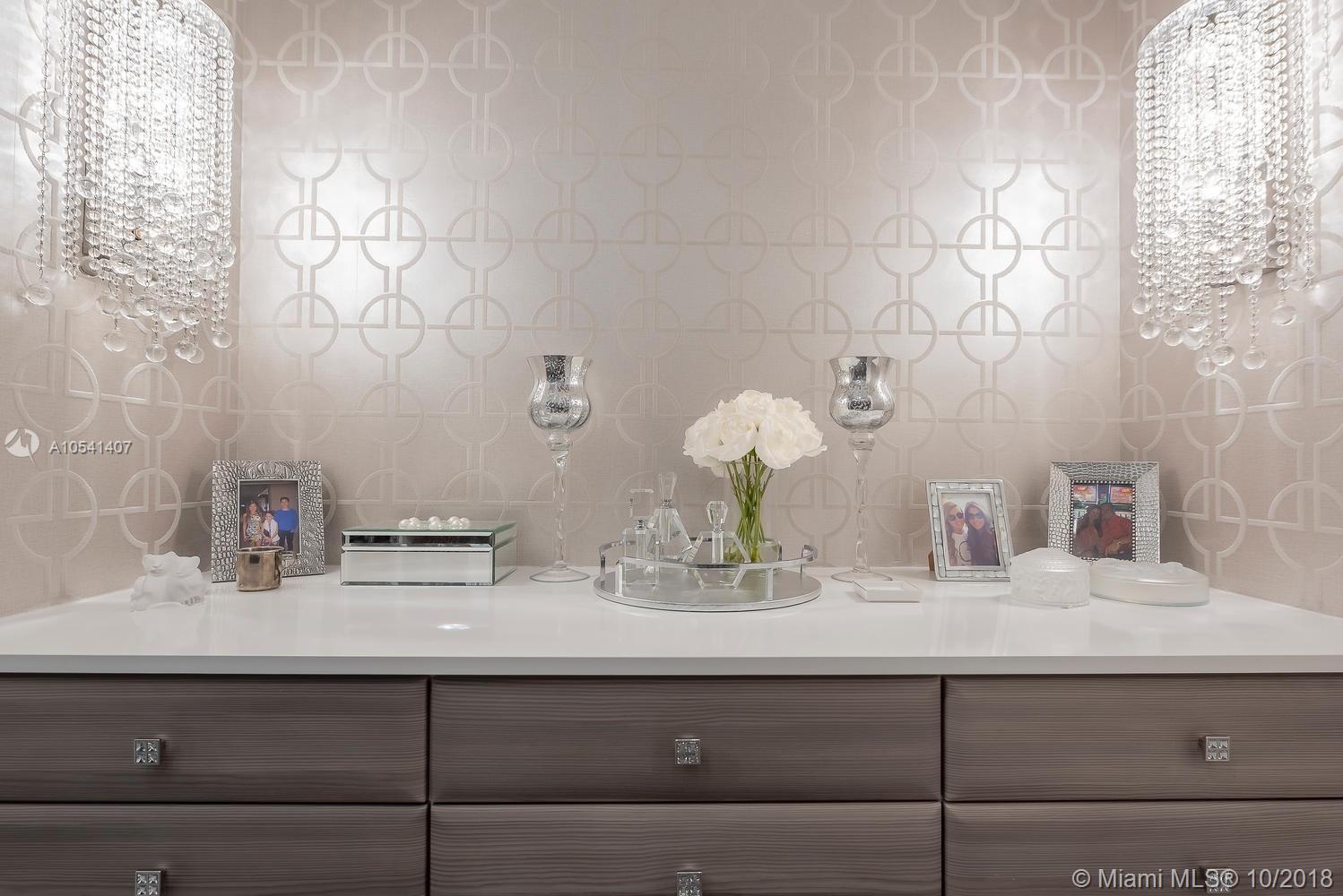 SEA ISLAND - Residential