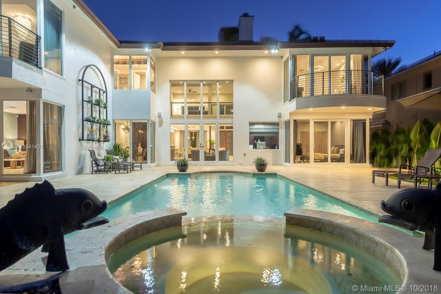 SEA ISLAND - Residential