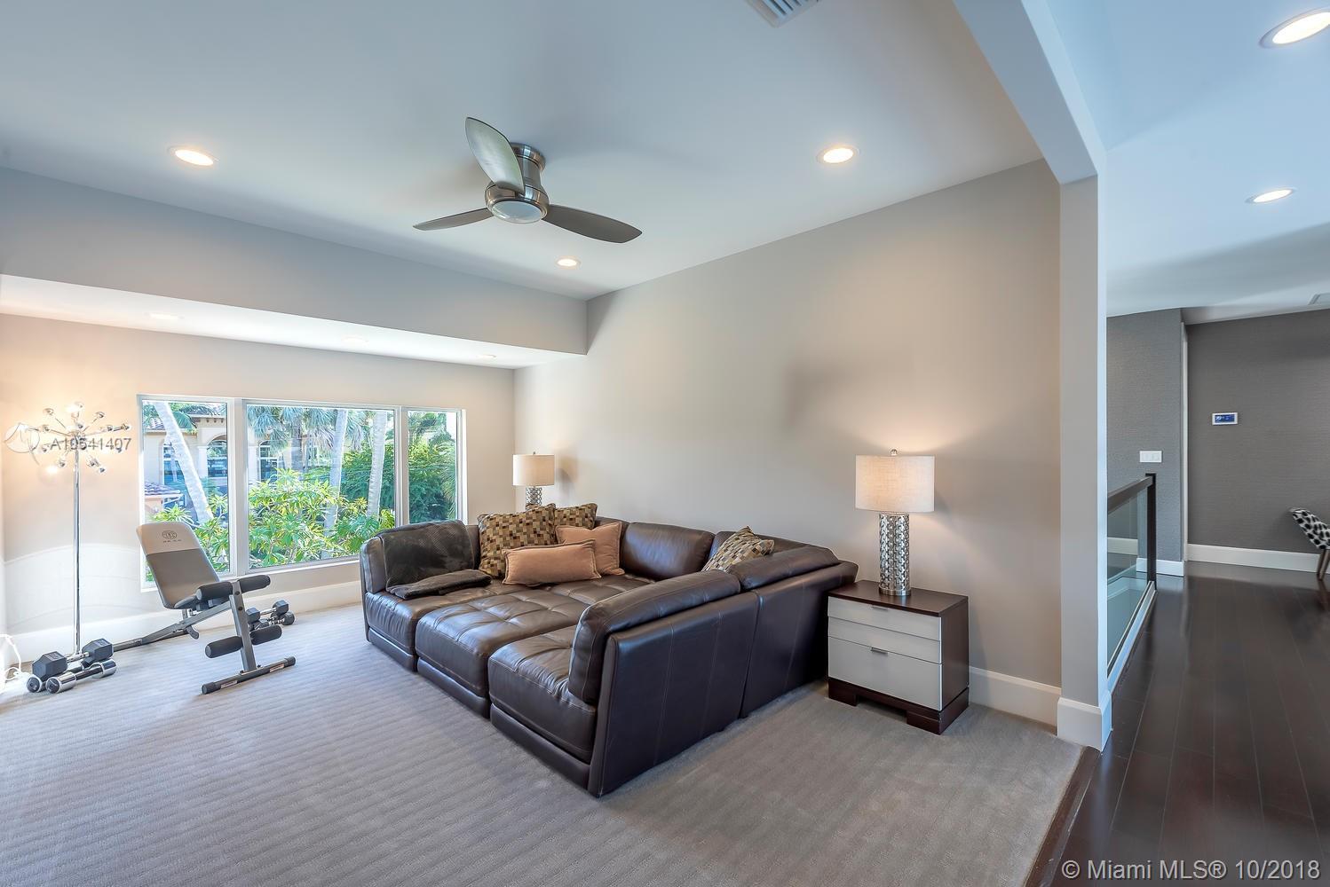 SEA ISLAND - Residential